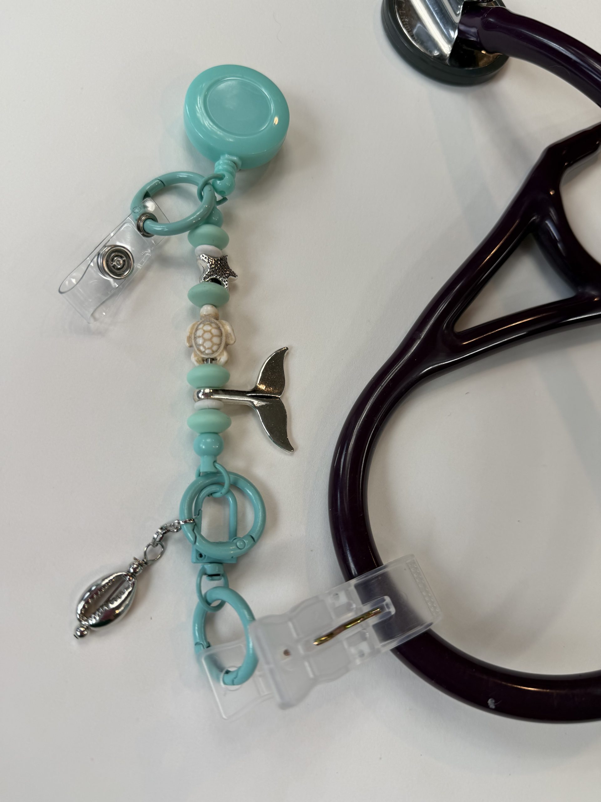 Aqua Ocean ScopeClip with Shell Charm